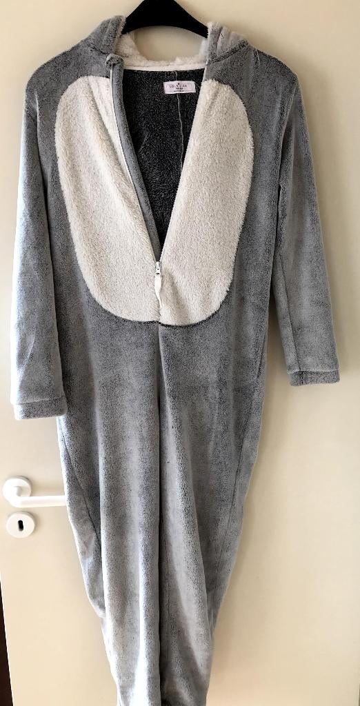 Pyjama combi (lapin) (158-164) (ÉTAT NEUF), Lola & Liza, Enlèvement, Comme neuf