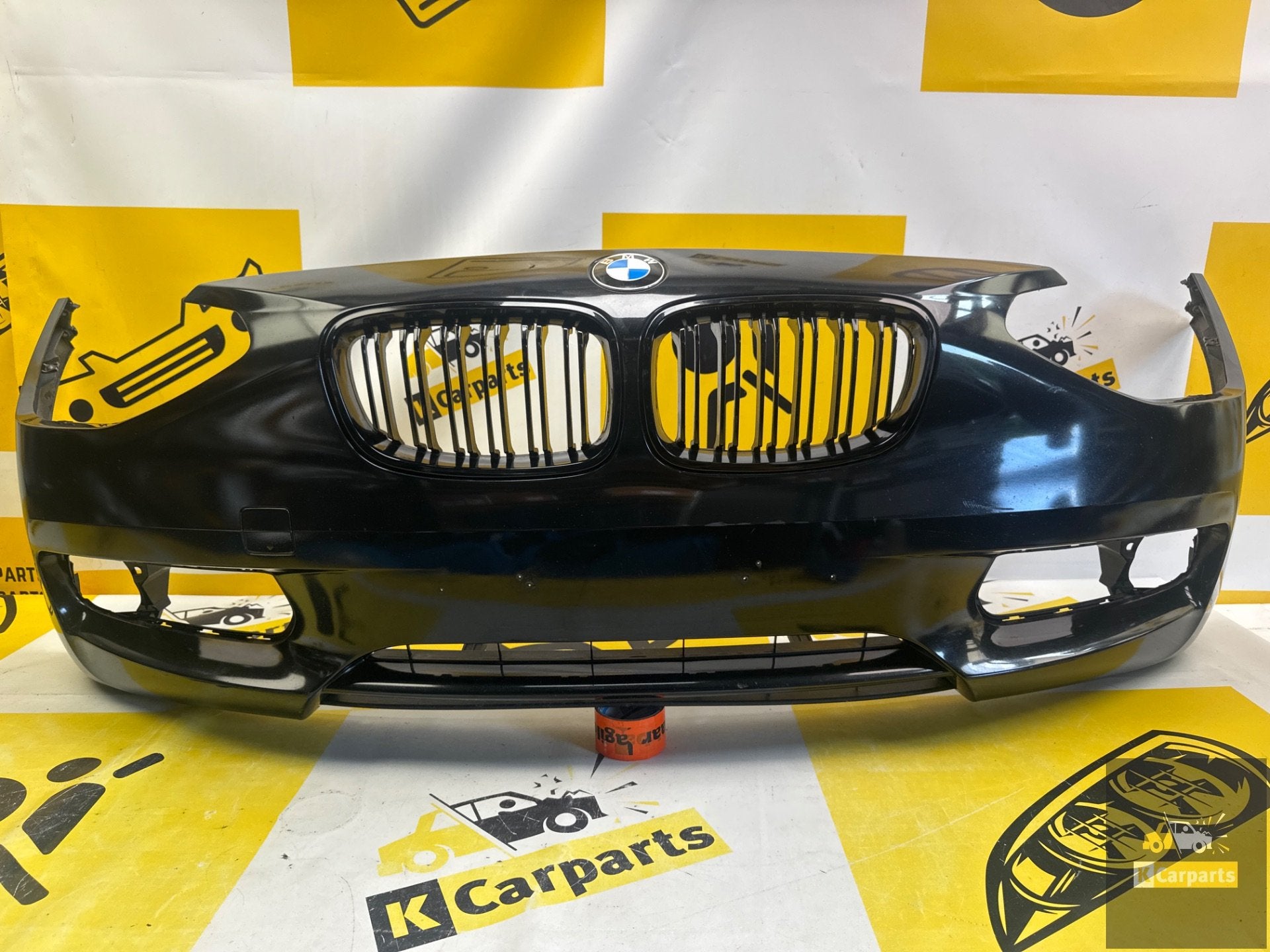 BMW 1-serie F20 F21 Voorbumper 51117272568, Petuelring 130
80788  Munich, DE, Gebruikt, Voor, Info@bmw.de
