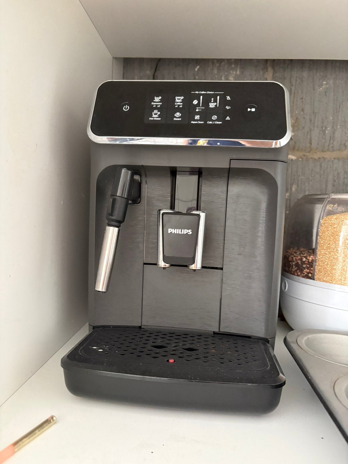Koffiemachine met melkschuimer, Ophalen, Zo goed als nieuw, Koffiemachine