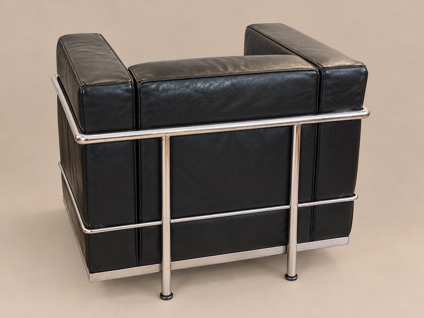 Deux fauteuils Le Corbusier LC1 en cuir noir, Huis en Inrichting, Ophalen, Gebruikt