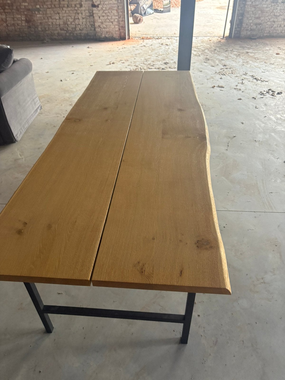 Grote massief houten eettafel – boomstamblad, Huis en Inrichting, Ophalen of Verzenden, Zo goed als nieuw
