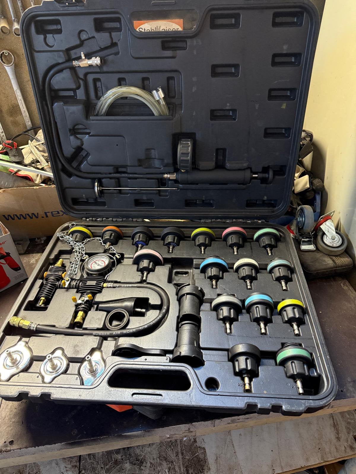 coffret de testeur de circuit de refroidissement, Enlèvement, Comme neuf