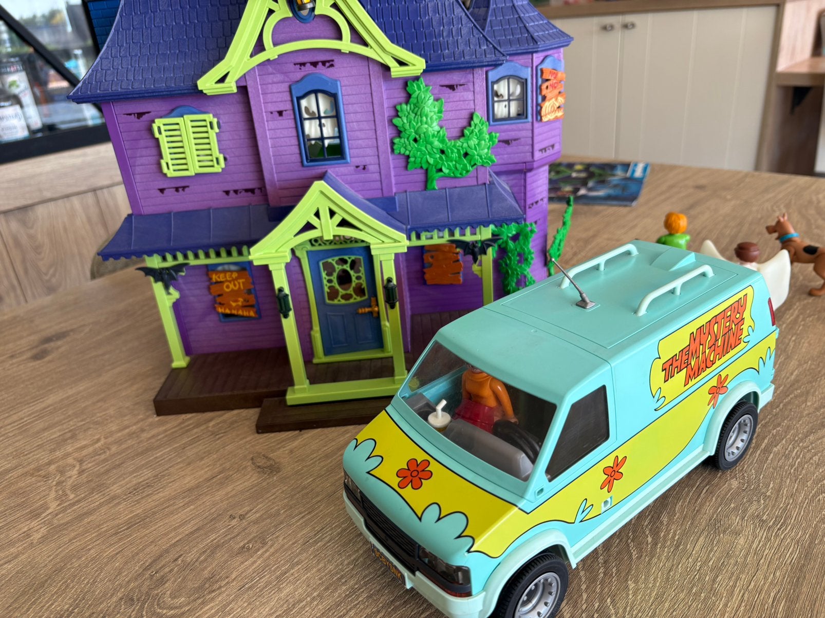 Playmobil Scooby Doo Mystery Mansion, Mystery Machine &geest, Enfants & Bébés, Jouets | Playmobil, Enlèvement, Utilisé
