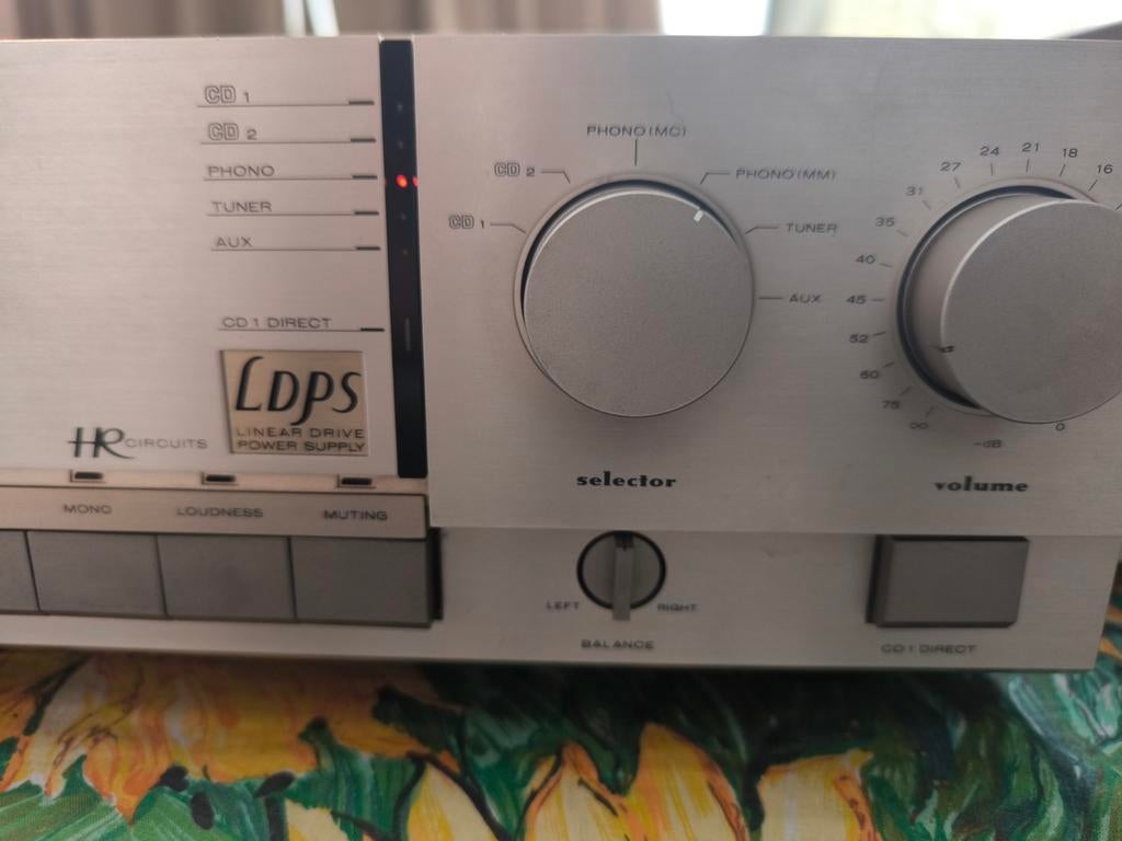 Marantz VINTAGE Integrated amplifier ( deck k7, Enlèvement, Tuner ou Radio