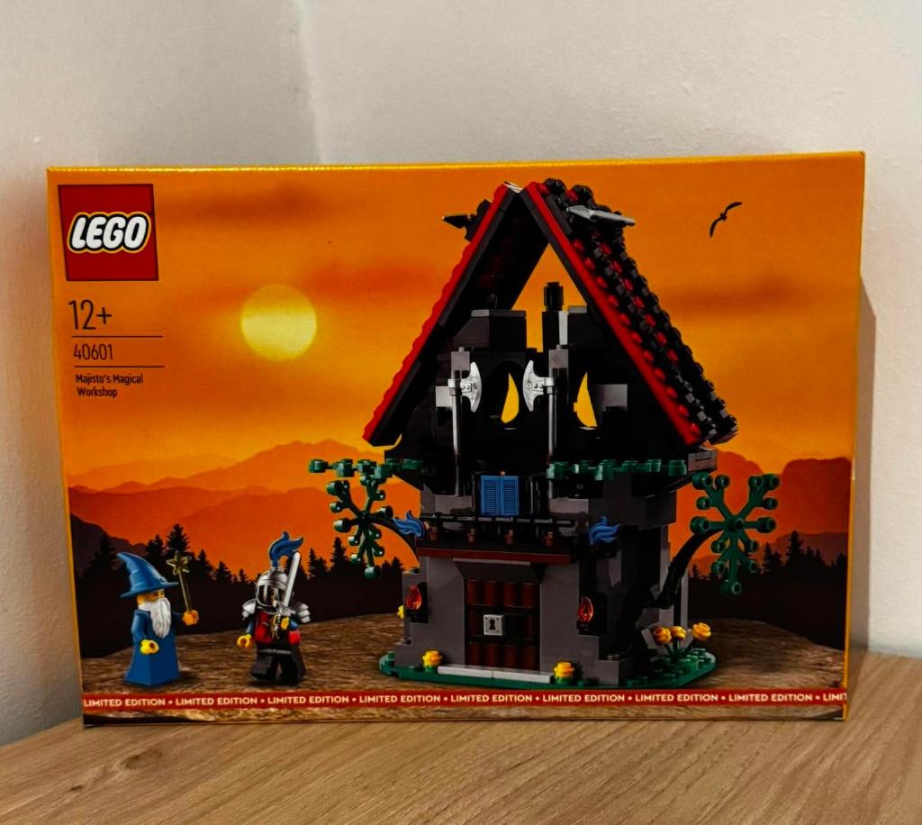 Lego - Majisto's magische werkplaats (Set 40601) - NIEUW!, Lego, Nieuw, Ophalen of Verzenden, Complete set