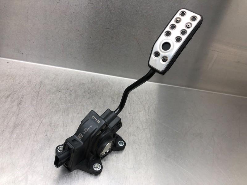 PEDALE D'ACCELERATEUR Honda CR-Z (ZF1) (01-2010/12-2013), Utilisé, Honda