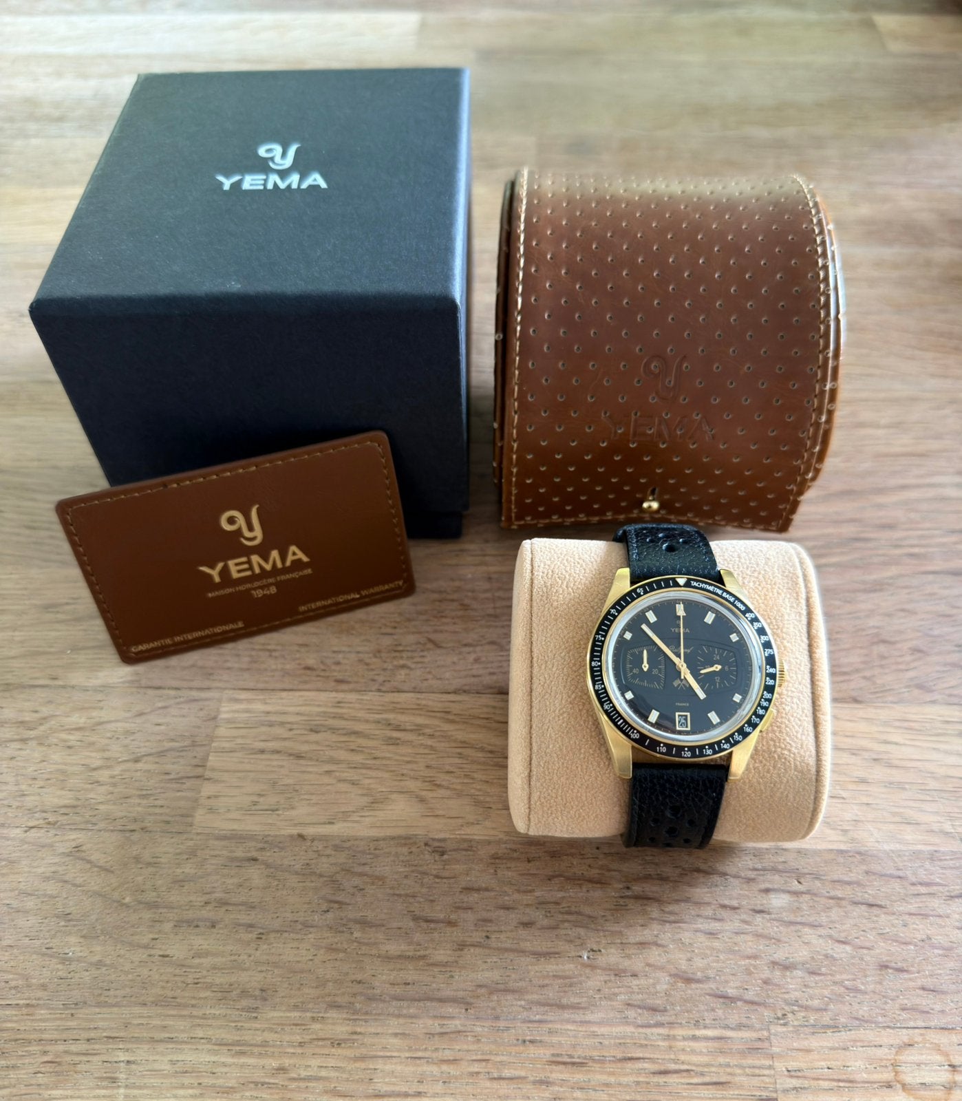 YEMA Rallygraf Meca-Quartz II Classic Racing School, Montre-bracelet, Autres marques, Cuir, Comme neuf
