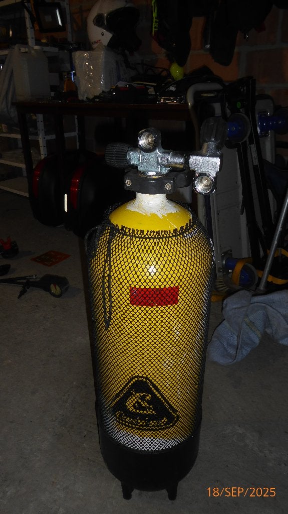 DUIKUITRUSTING, Watersport en Boten, Duiken, Ophalen, Gebruikt, Duikfles