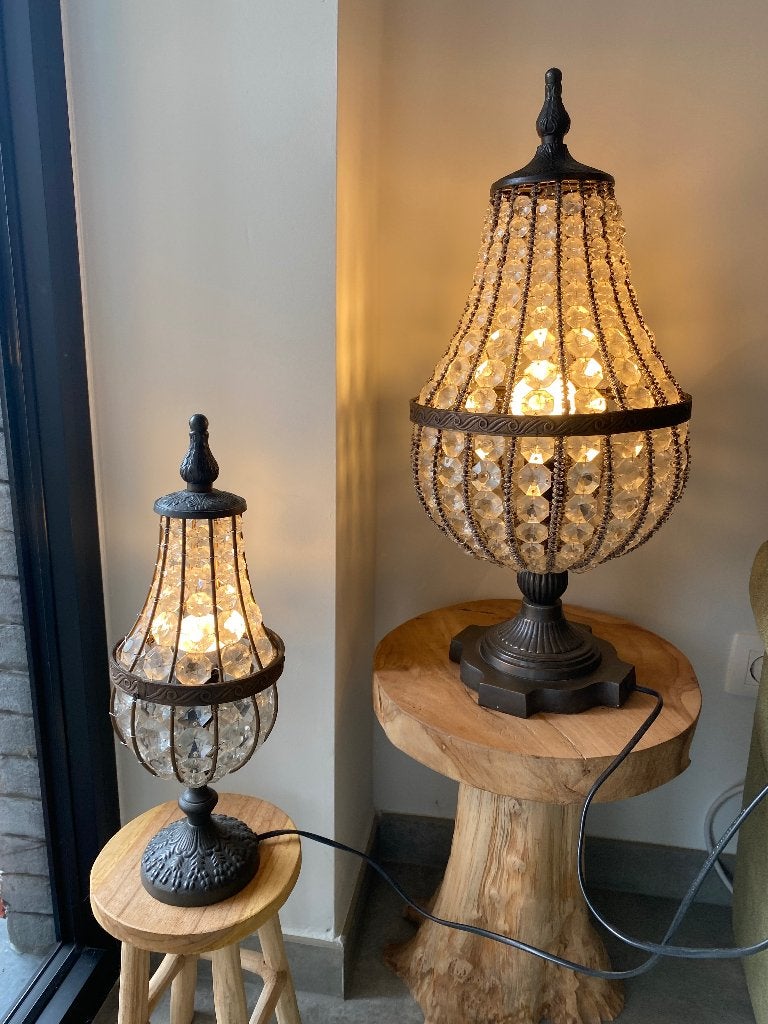 Twee zeer mooie, oude lampen op voet, Ophalen