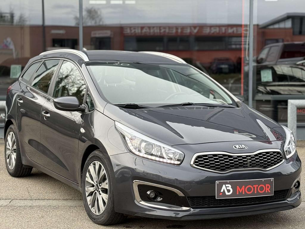 Kia Ceed SW / cee'd SW Cee'd SW 1.4 CRDi Navi Edition, Auto's, Kia, Stof, Gebruikt, Euro 6, 4 cilinders