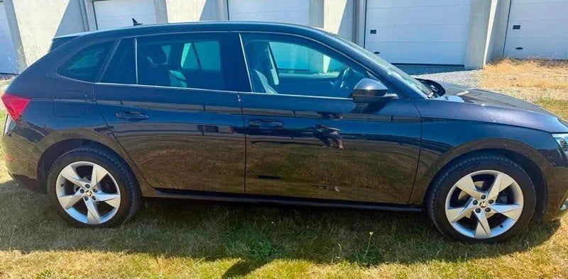 Skoda Scala Style 1.5 TSI DSG – 2021 – 88.500 km, Auto's, Automaat, 4 cilinders, Zwart, Particulier