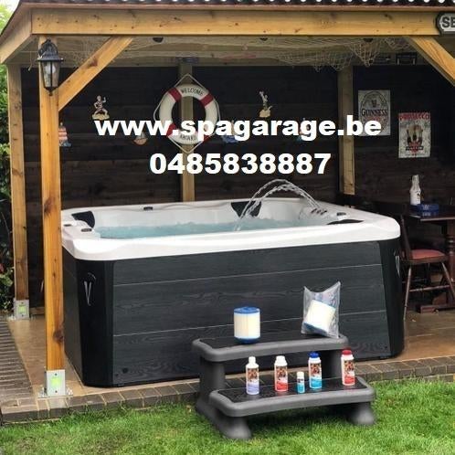NeufJacuzzi 5 pers bien isolé 65 jets 3 pompes Musique, Enlèvement, Neuf, Éclairage