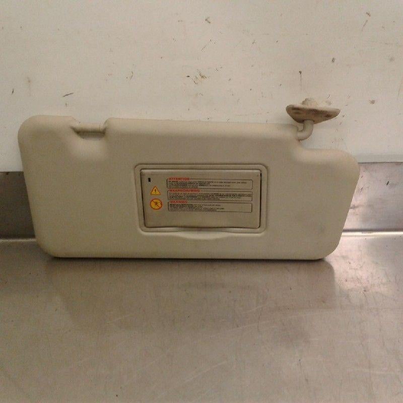 ZONNEKLEP Nissan Note (E11) (01-2006/12-2013), Gebruikt, Nissan