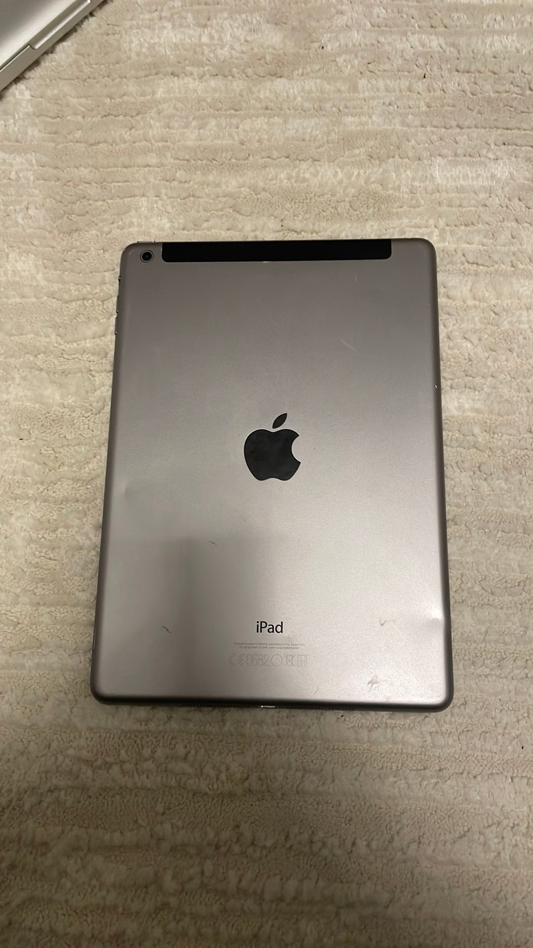Ipad air mack book pro, Enlèvement ou Envoi, Comme neuf