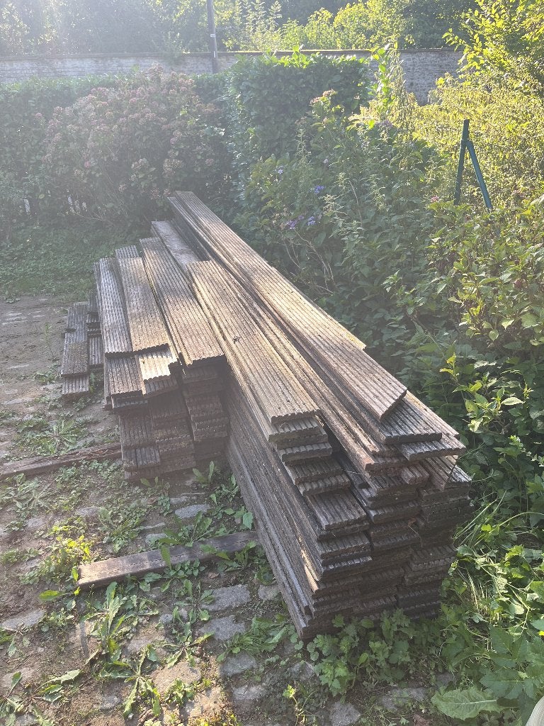 Planches Bangkirai pour terrasse 60 m carré/ 450 mètres, Enlèvement ou Envoi, Utilisé, Bois