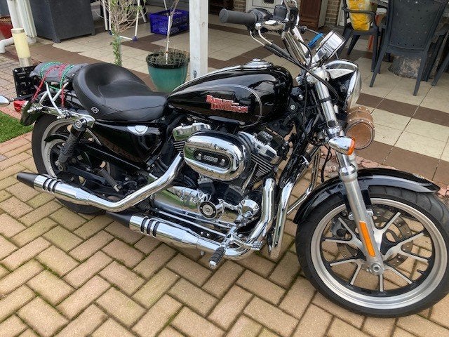Harley-Davidson sportster xl 1200 t superlow BJ 2017, Motoren, 2 cilinders, Occasion, Chopper, Particulier