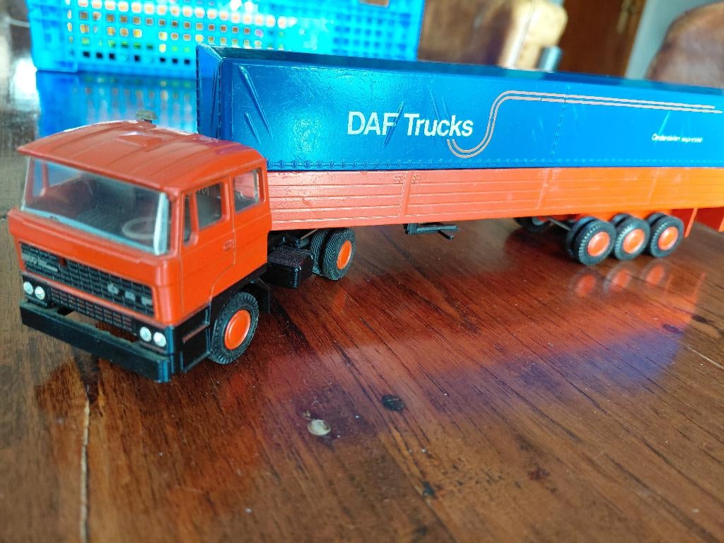 Lion car  Daf, Ophalen of Verzenden, Zo goed als nieuw, Bus of Vrachtwagen, Lion Toys