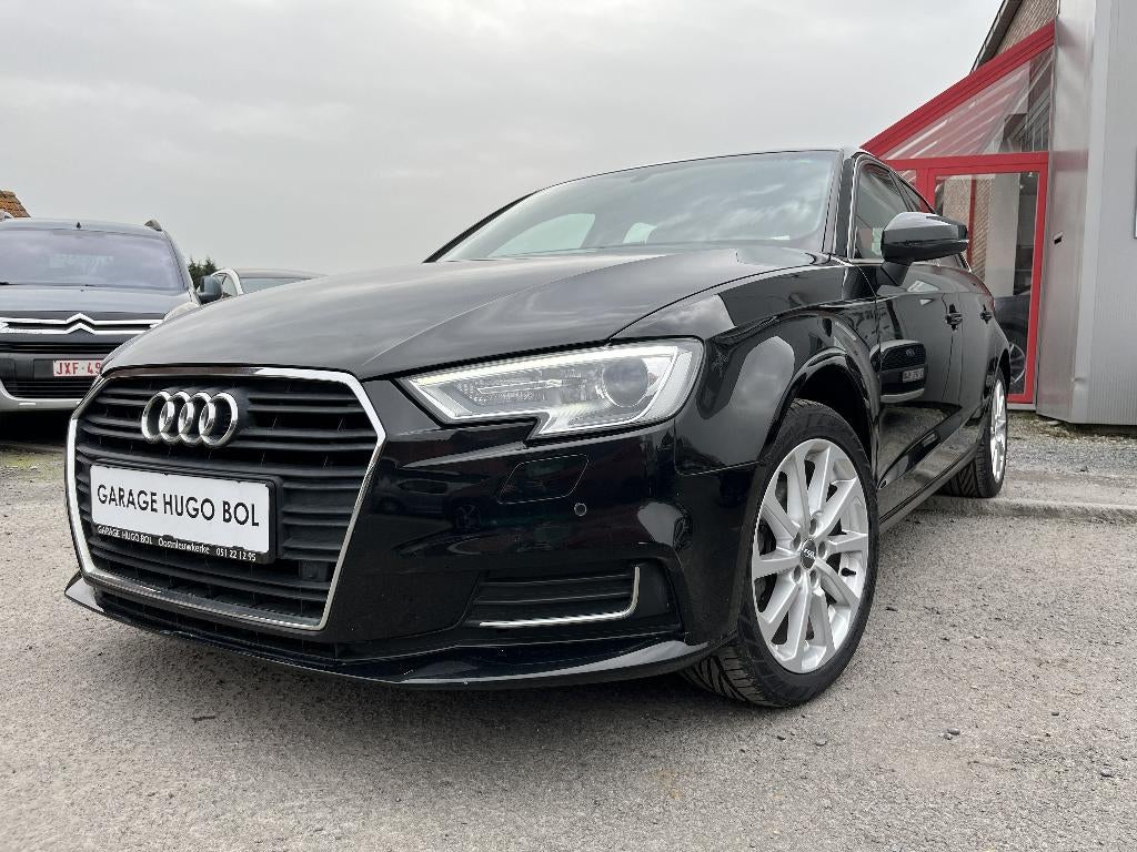Audi A3 1.0 Sportback TFSI + waarborg, Voorwielaandrijving, Leder en Stof, Zwart, Bedrijf