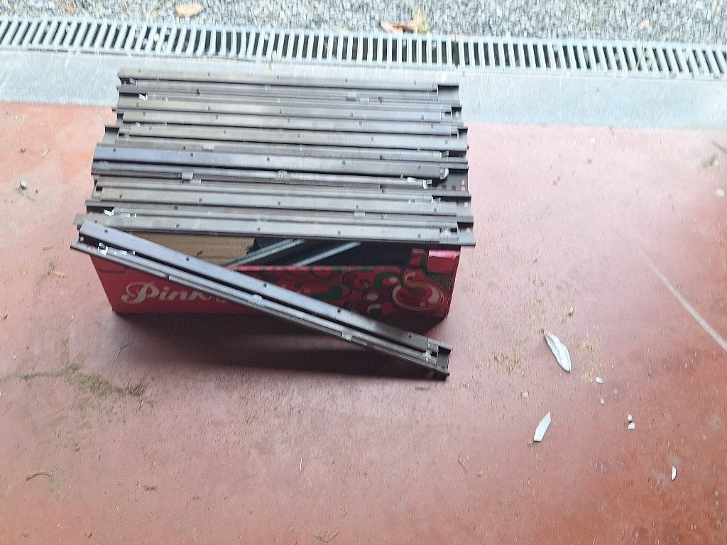 Lot de glissières télescopiques(4 paires) – 63 à 120 cm, Enlèvement, Comme neuf