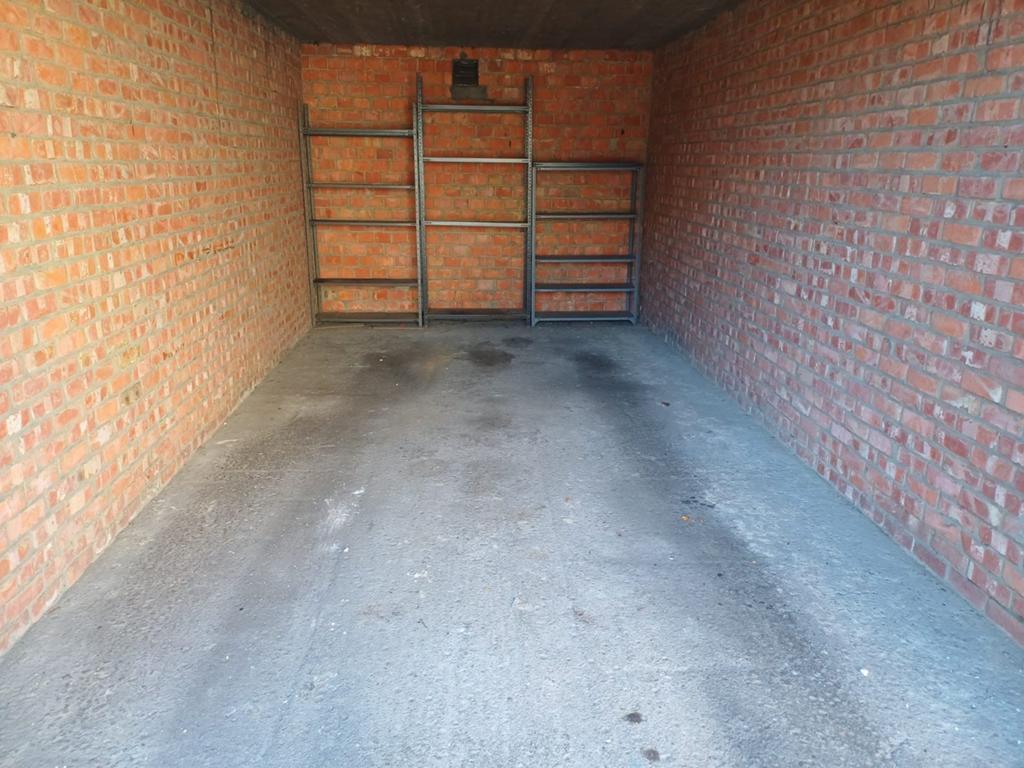 Garagebox te koop in Wilrijk Antwerpen, Anvers (ville)