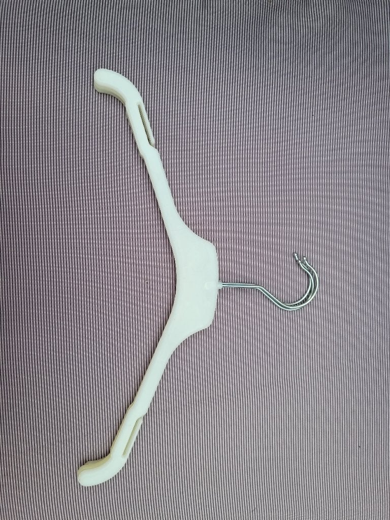 3 kleerhangers wit, Kleding | Dames, Kledinghangers, Ophalen, Gebruikt, Kunststof, Volwassenen