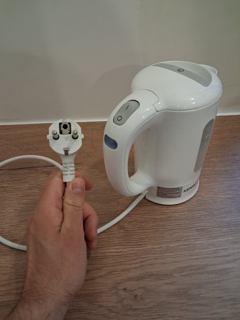 Waterkoker Kenwood, Minder dan 1 liter, Ophalen, Zo goed als nieuw