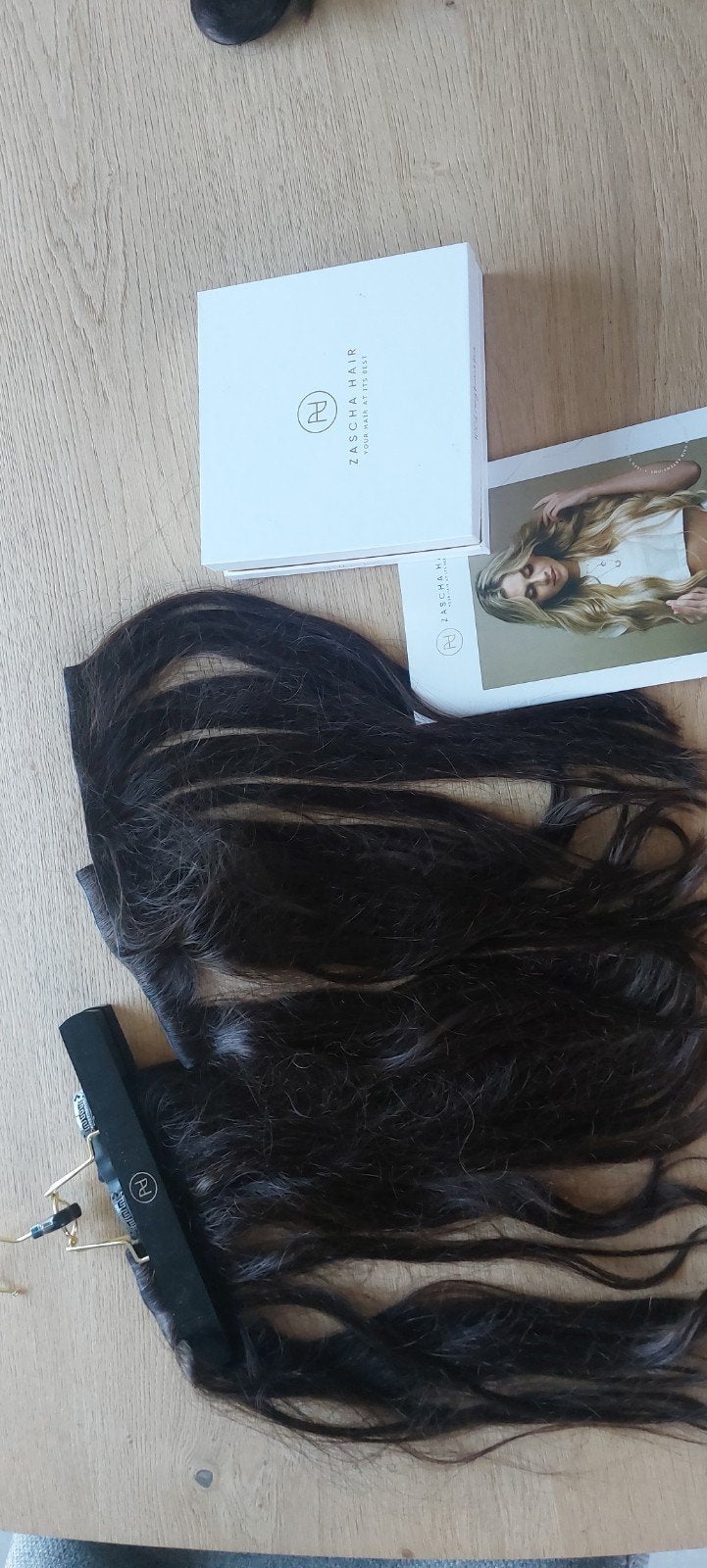 Haar extensions Zascha espresso brown, Bijoux, Sacs & Beauté, Beauté | Soins des cheveux, Enlèvement
