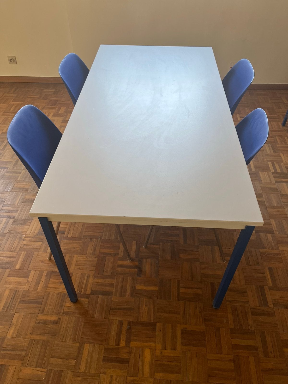 Tafel en 6 stoelen tafel 80 cm op 160 cm, Ophalen, Kunststof, Gebruikt, 50 tot 100 cm