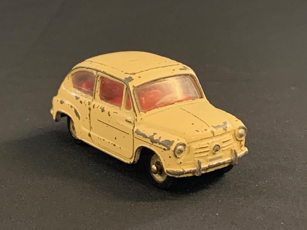 Dinky Toys 520 (1958–1963), Hobby en Vrije tijd, Ophalen of Verzenden, Gebruikt, Auto, Dinky Toys