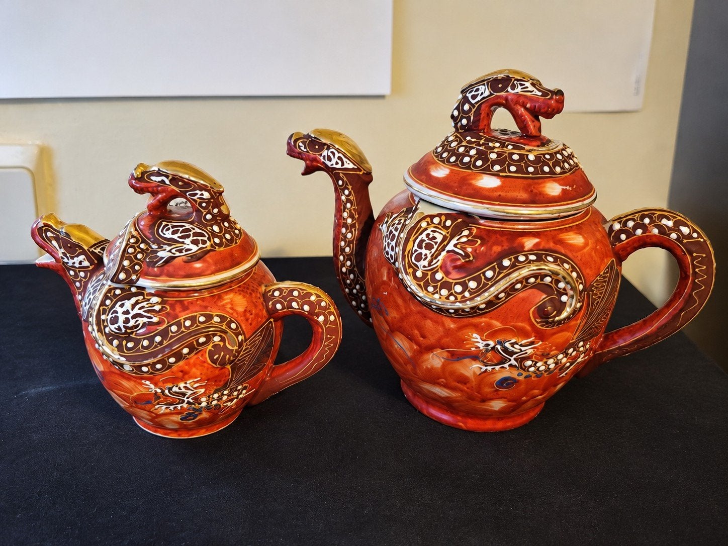 Théières japonaises en forme de dragon satsuma, Enlèvement ou Envoi