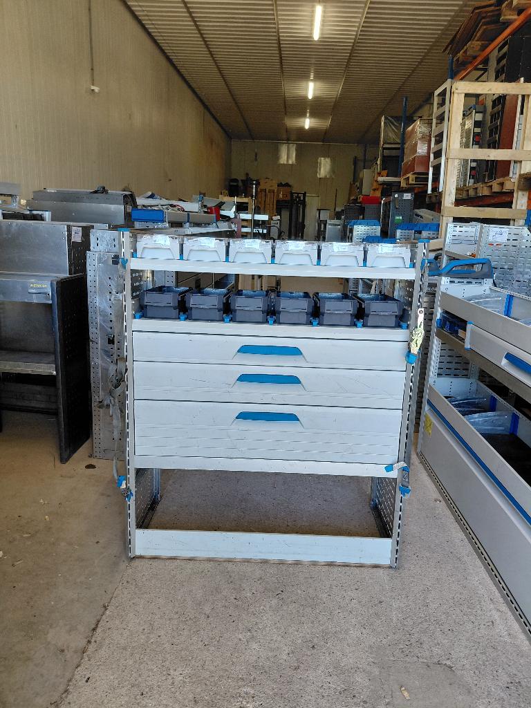 SORTIMO KAST(1156) L 99 B 48 H 118 € 599, Ophalen, Zo goed als nieuw
