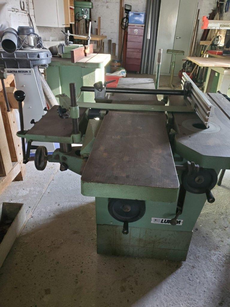 2500e - Atelier bois complet LUREMC260 + machines pro