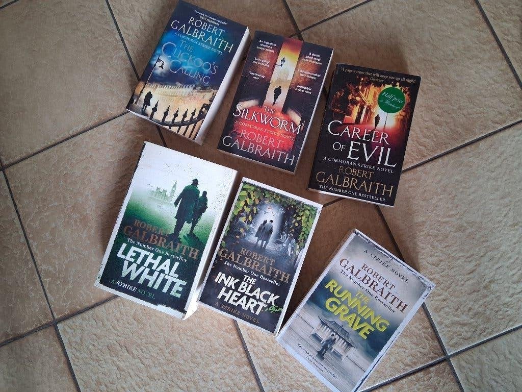 Robert Galbraith detectives (Engelstalig), Boeken, Detectives, Zo goed als nieuw, Ophalen