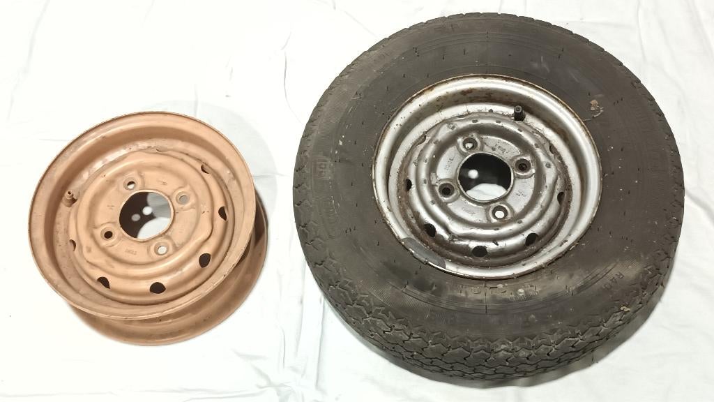 2 jantes Cooper 3,5 x 10, Classic Mini, Autos : Pièces & Accessoires, Enlèvement, Utilisé, Austin