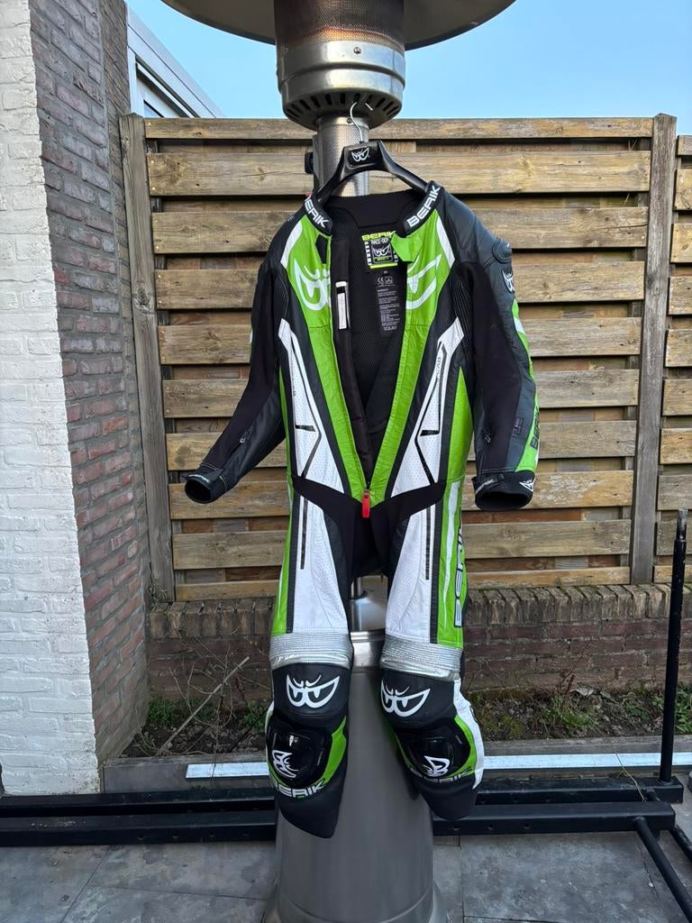 Berik Losail-R 1 delig motorpak maat 50, Motoren, Ophalen, Tweedehands, Combipak