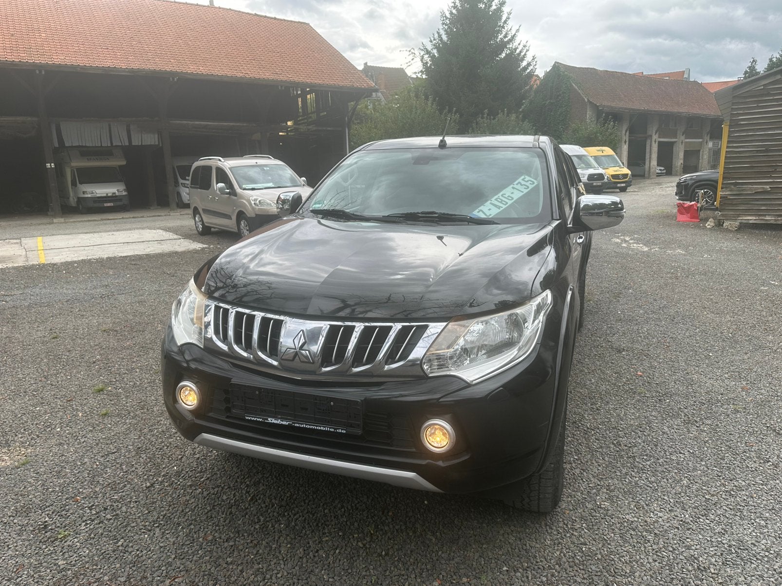 Mitshubishi l200 new 183dkm 0485905657, Euro 5, Achat, 2500 cm³, Entreprise