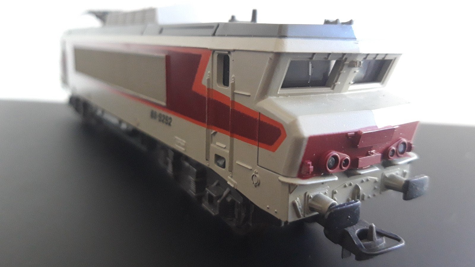 lima SNCF BB 9292, Ophalen of Verzenden