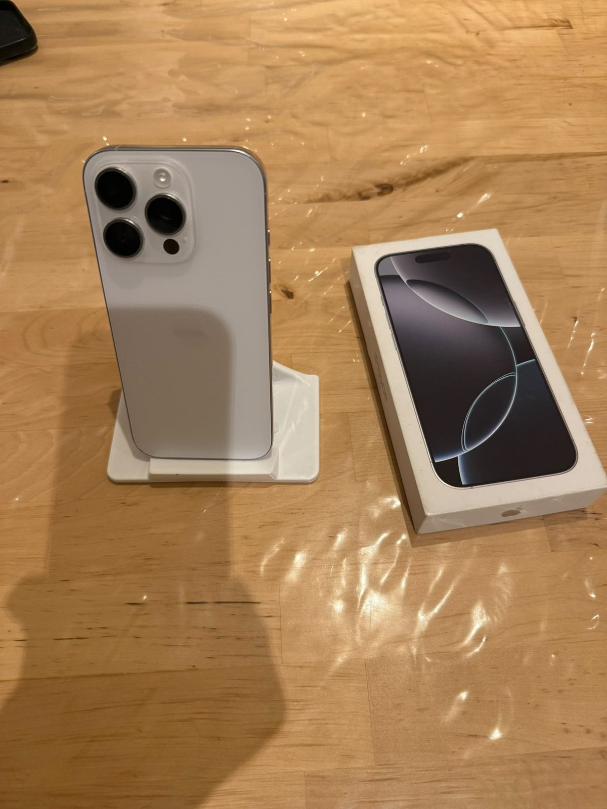 iPhone 16 pro 128 GB, Telecommunicatie, Ophalen, Zo goed als nieuw, 128 GB, IPhone 16