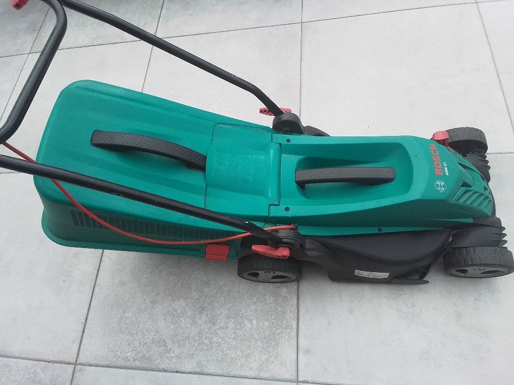 Tondeuse à gazon Bosch 37 cm a 40 e, Jardin & Terrasse, Tondeuses à gazon, Tondeuse rotative, 30 à 39 cm, Enlèvement, Utilisé