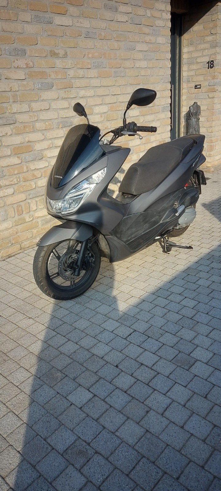HONDA PCX 125CC, Motos, Motos | Honda, Particulier, Scooter, Enlèvement