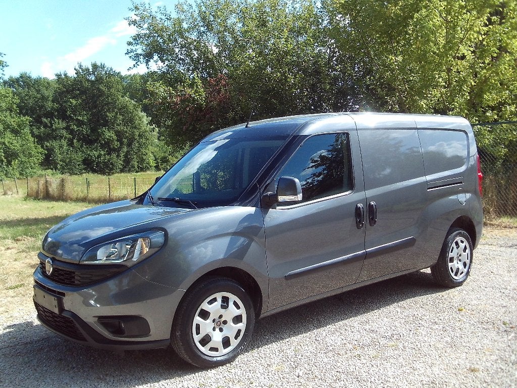 FIAT Doblo Cargo MAXI 60dkm Camera GPS 120PK Nieuw staat 021, Argent ou Gris, Achat, Euro 6, Entreprise