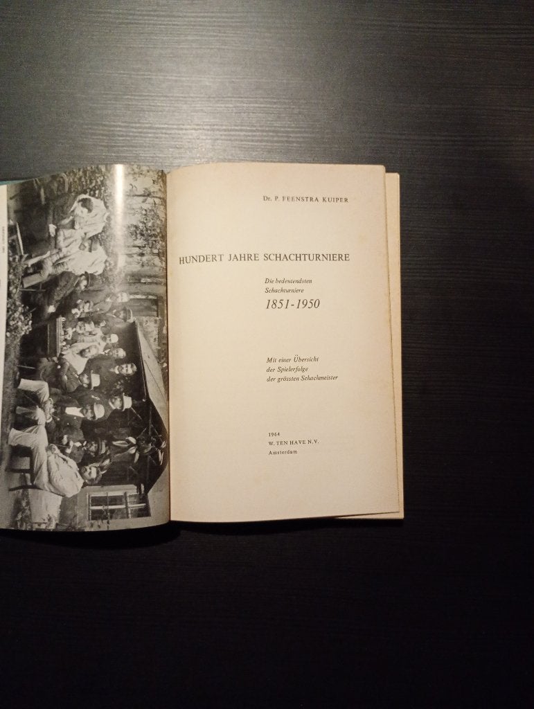Hundert jahre schach turniere 1851 1950, Hobby en Vrije tijd, Ophalen of Verzenden, Minder dan 500 stukjes, Zo goed als nieuw