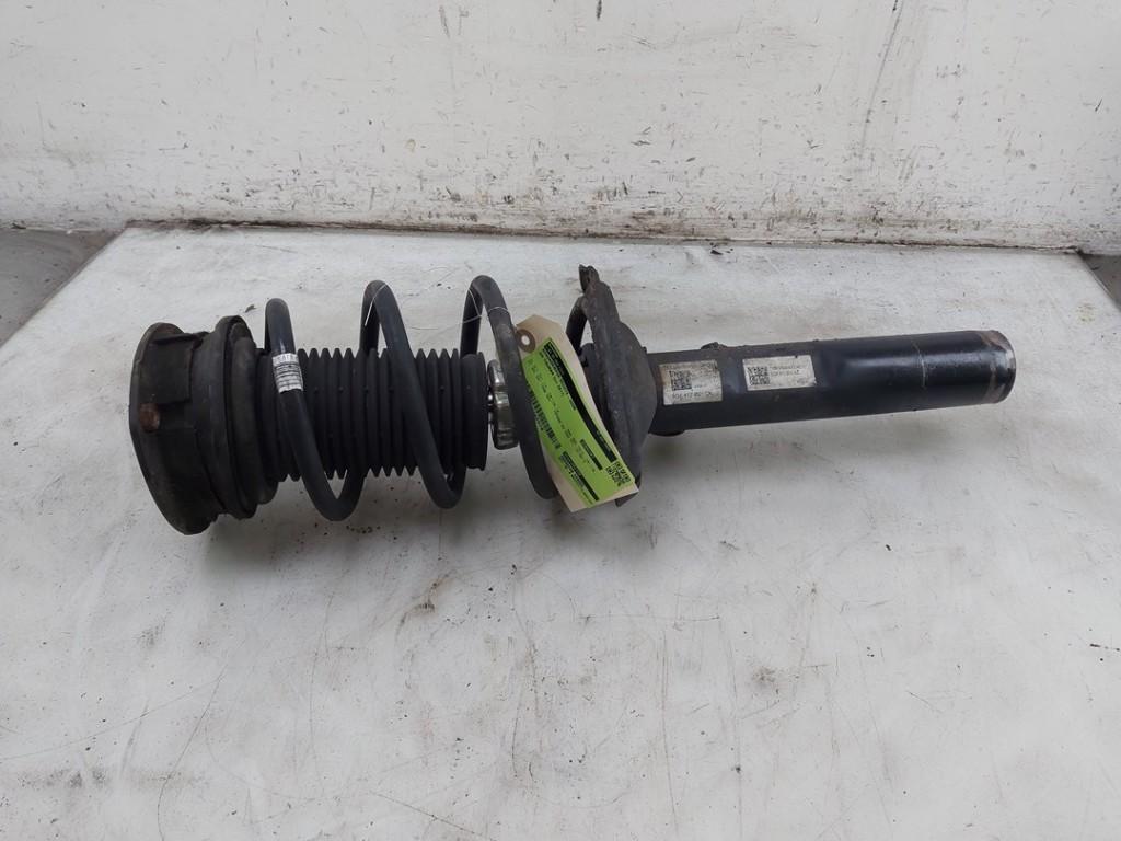 AMORTISSEUR OU ABSORBEUR DE CHOC AVANT DROIT Touran (5T1), Autos : Pièces & Accessoires, Dhr. J. Ham, Volkswagen, Administratie@autoham.nl