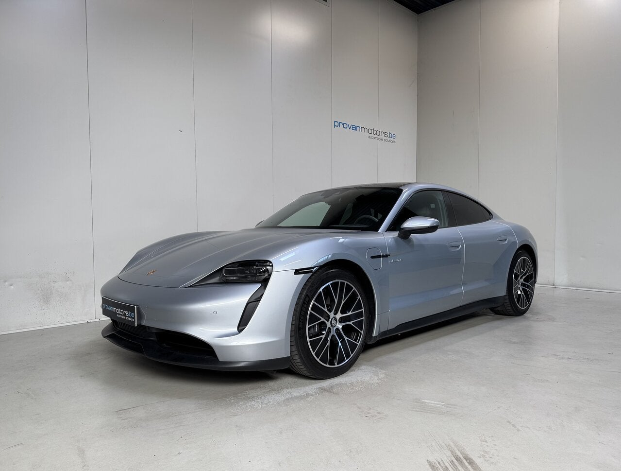 Porsche Taycan 79 kWh - Pano - 400 KM Range! 31 000KM! Nieu, Auto's, 0 kg, Elektrisch, Particulier, Parkeersensor