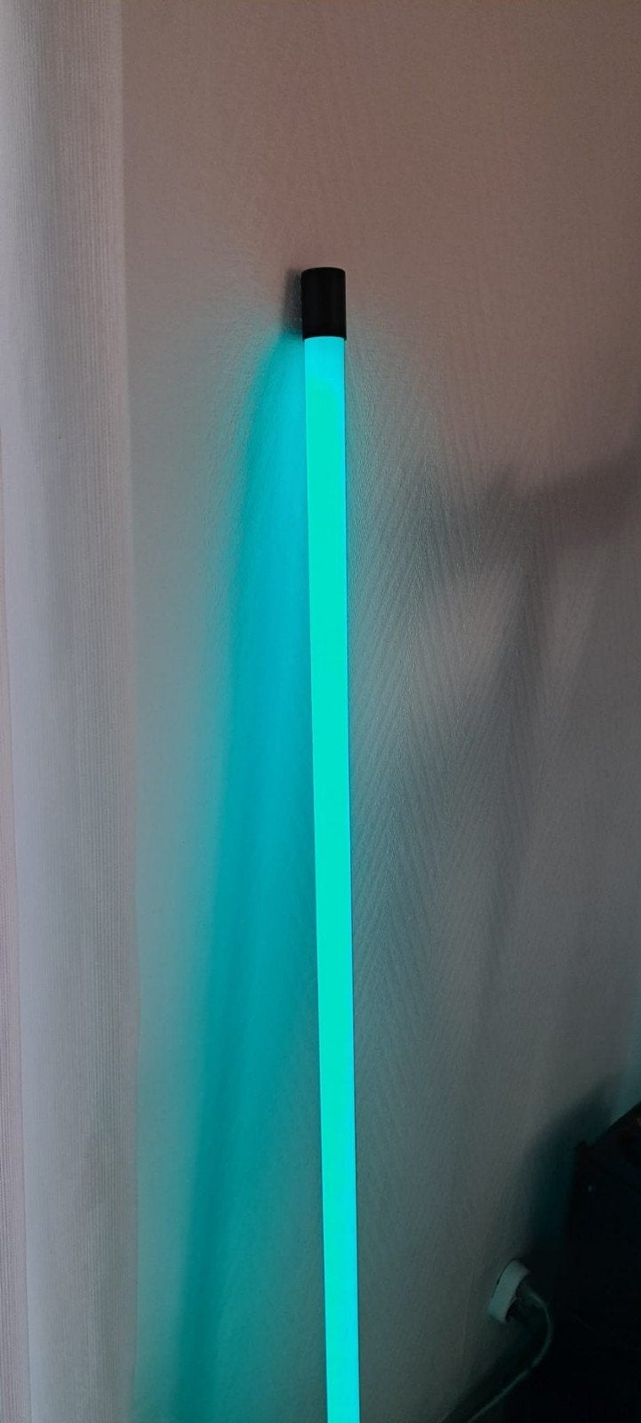 Minimalistische LED Neon Tube / Sfeerverlichting (162 cm) –, Ophalen, Licht, Kleur