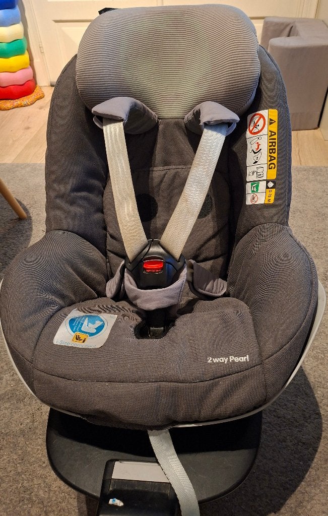 Isofix + stoel maxi cosi, Kinderen en Baby's, Autostoeltjes, Ophalen, Slaapstand, Zo goed als nieuw, 9 t/m 36 kg