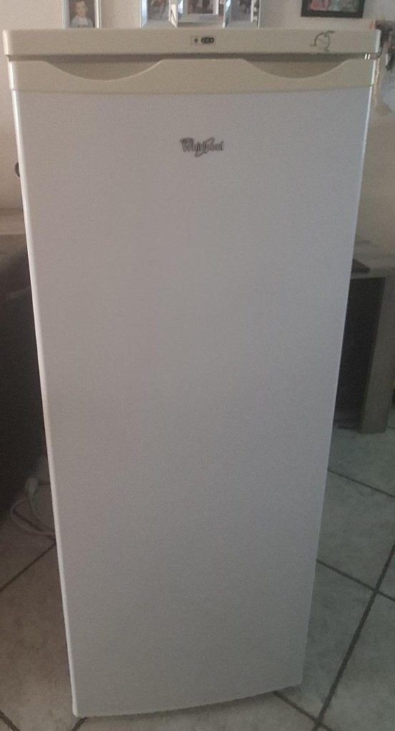 Congélateur Armoire Whirlpool, Moins de 60 cm, Congélateur, Classe énergétique A ou plus économe, Utilisé