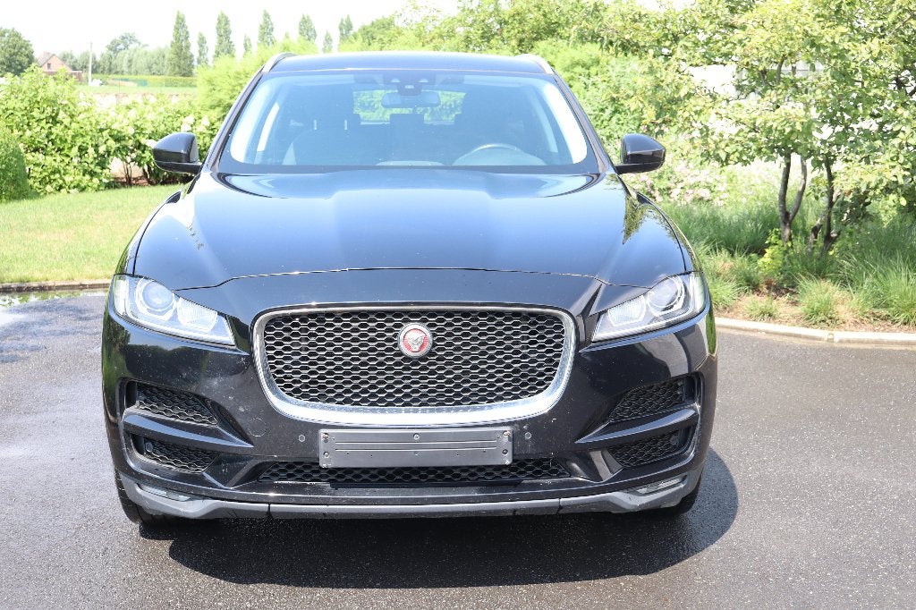 JAGUAR  F pace  distriebutieprobleem 5250 euro, Autos, Jaguar, Euro 6, Entreprise, Cruise Control, Noir