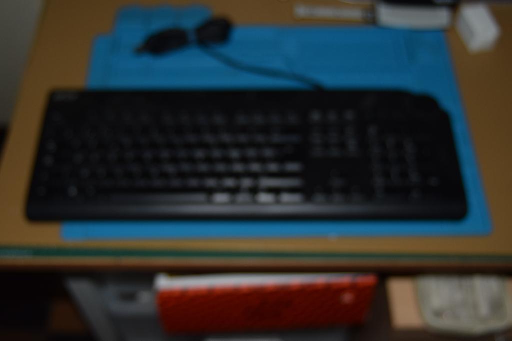 Clavier ACER en excellent état, Informatique & Logiciels, Neuf, Enlèvement ou Envoi, Azerty, Touches multimédia