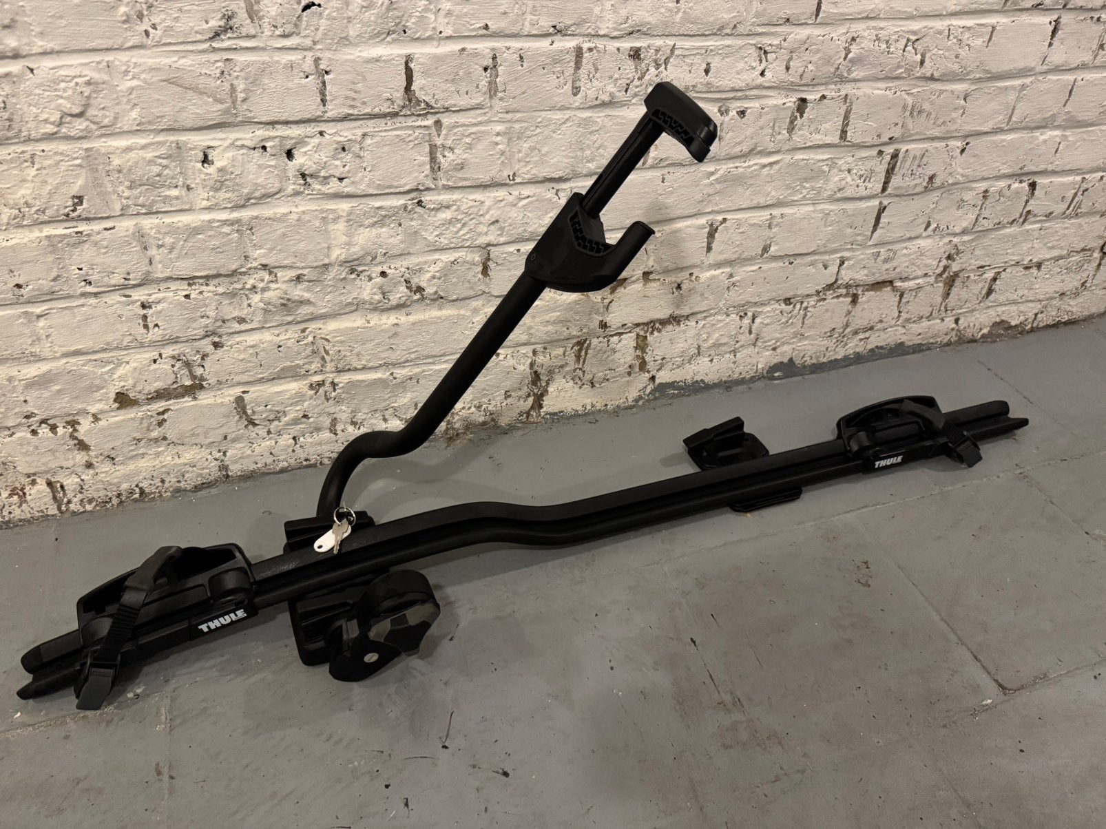 THULE ProRide 598 Black Edition fietsenrek voor op het dak, Ophalen, Zo goed als nieuw